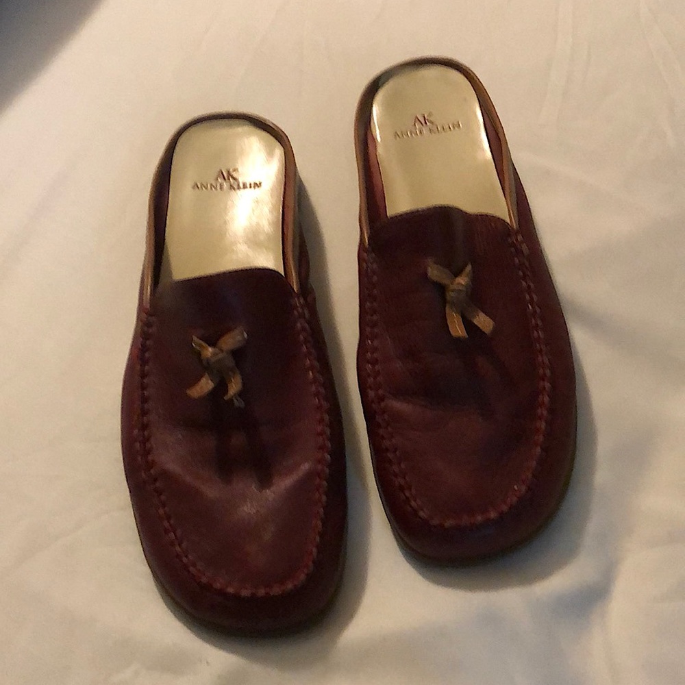 Anne Klein Mule